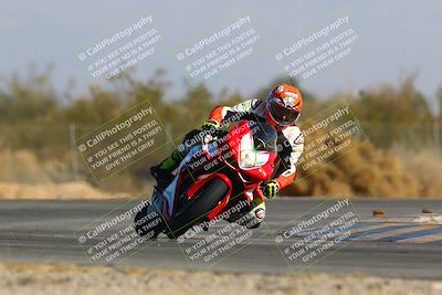 media/Jan-14-2024-SoCal Trackdays (Sun) [[2e55ec21a6]]/Turn 2 (1025am)/